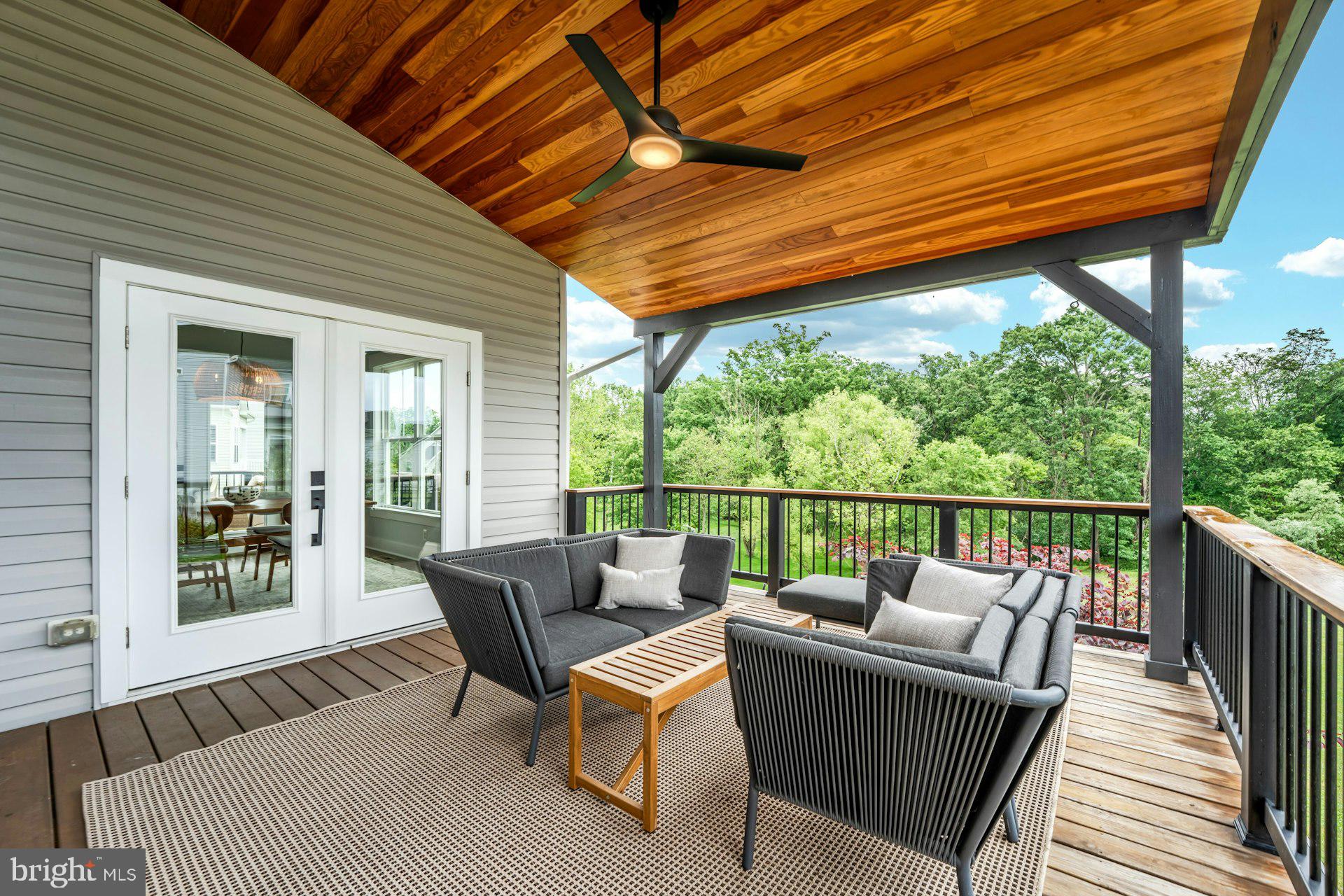 THE BLUFFS AT SLEETER LAKE - Residential