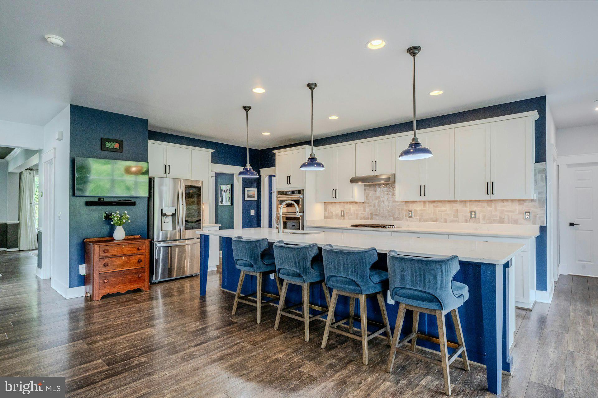 THE BLUFFS AT SLEETER LAKE - Residential