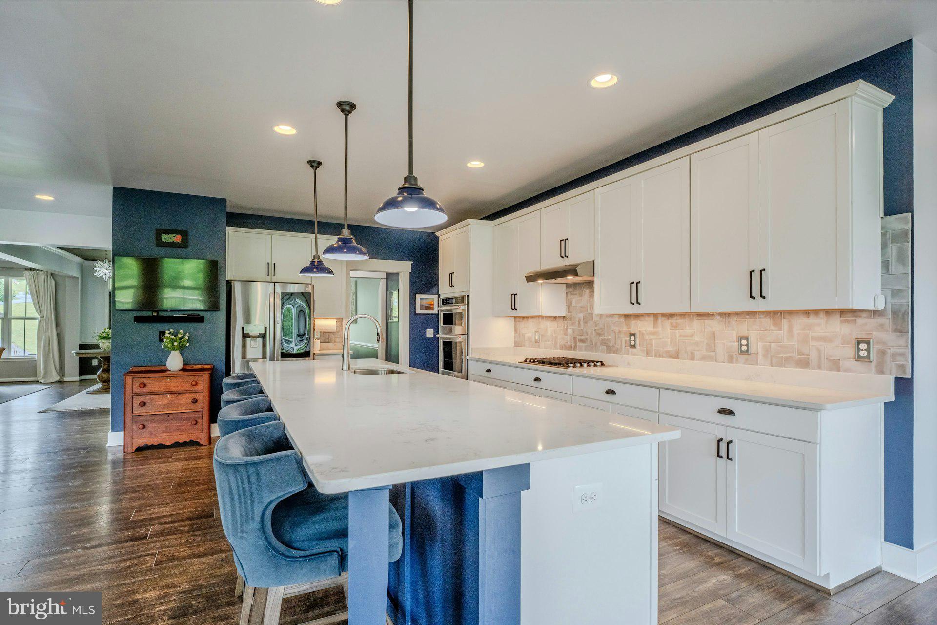 THE BLUFFS AT SLEETER LAKE - Residential