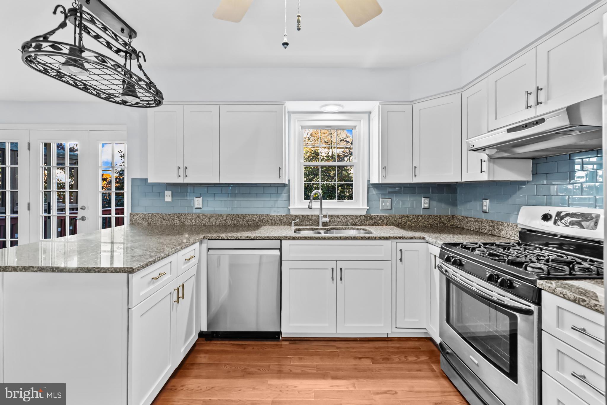 11906 INVERNESS COURT