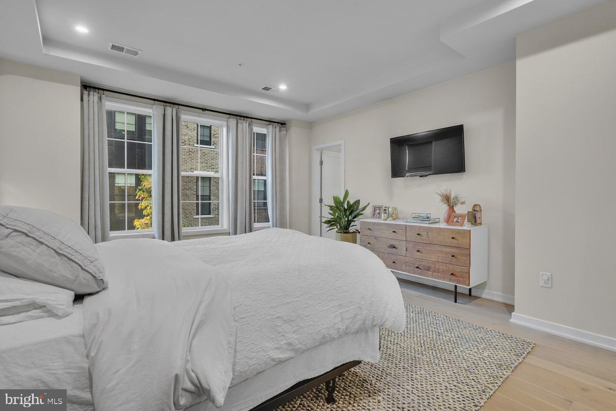 UNION PARK AT MCLEAN - Residential Lease