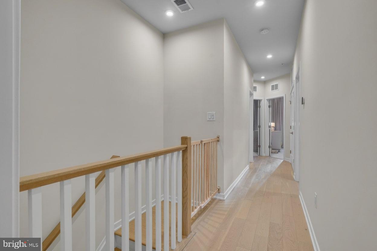 UNION PARK AT MCLEAN - Residential Lease