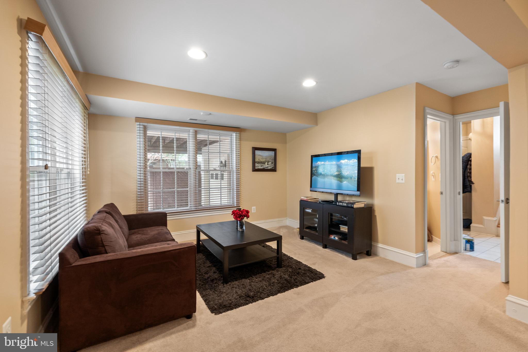 CAMERON STATION - Residential Lease