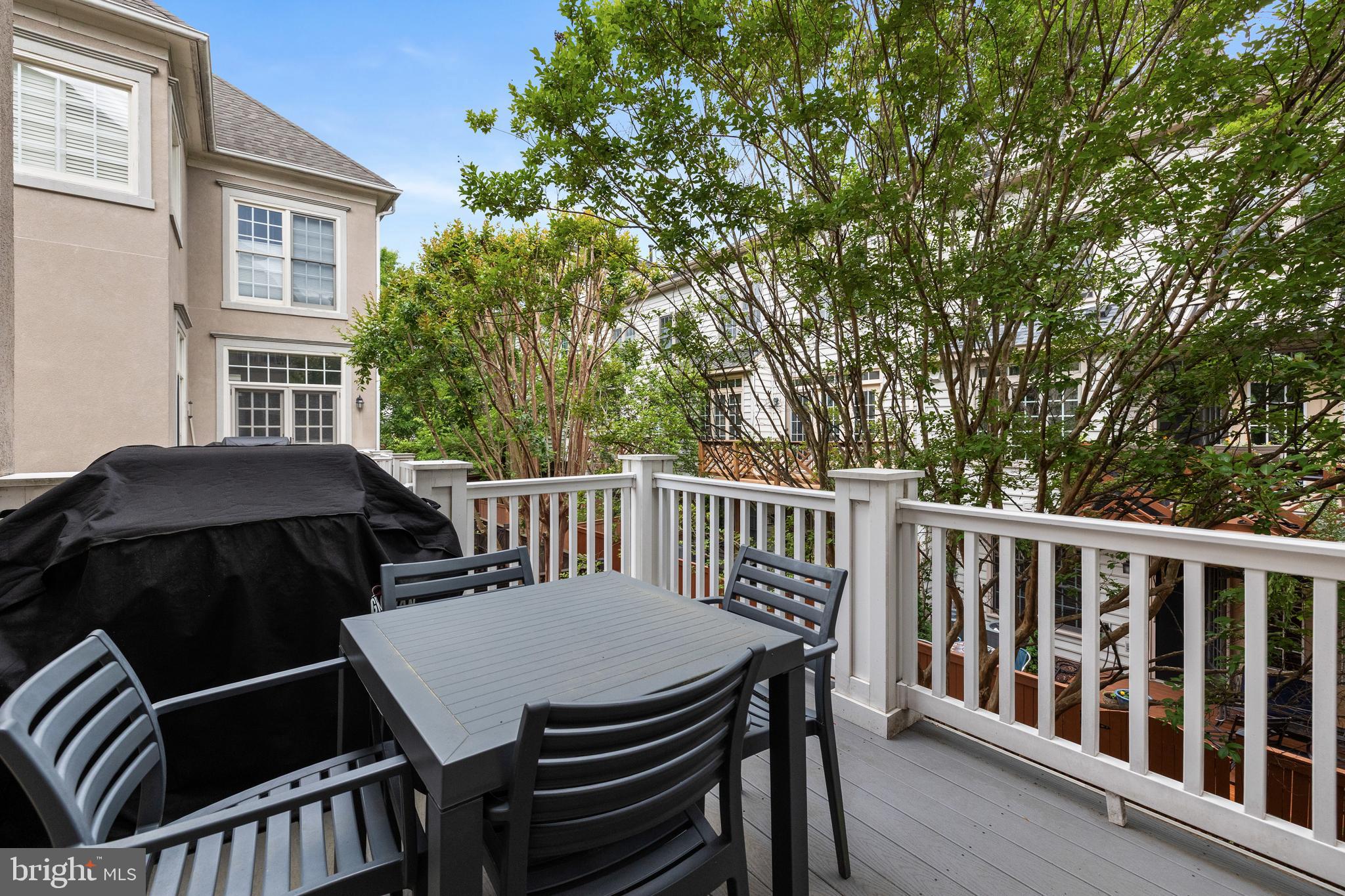 CAMERON STATION - Residential Lease