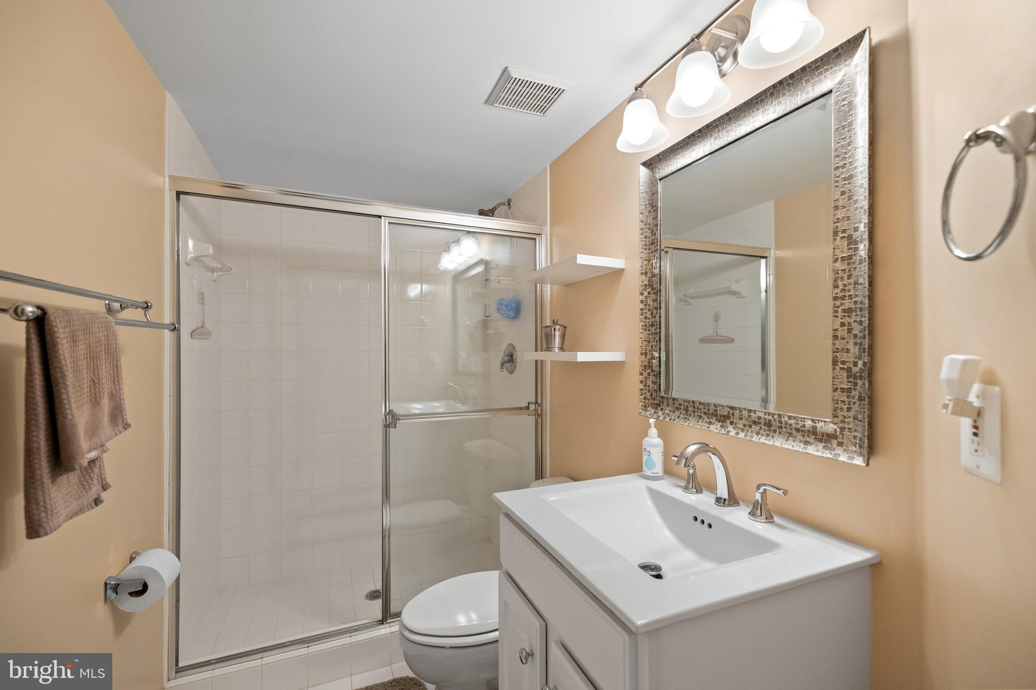 CAMERON STATION - Residential Lease