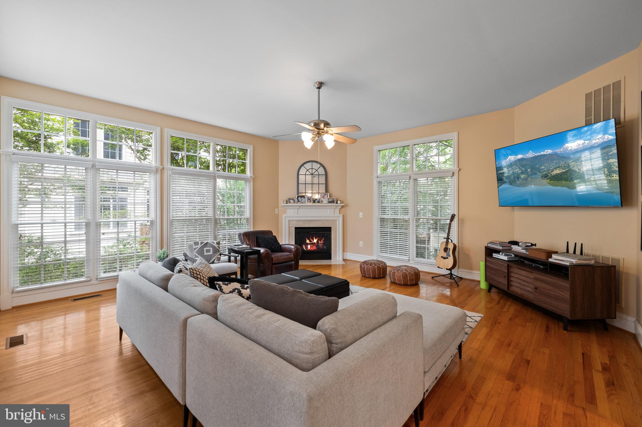 CAMERON STATION - Residential Lease