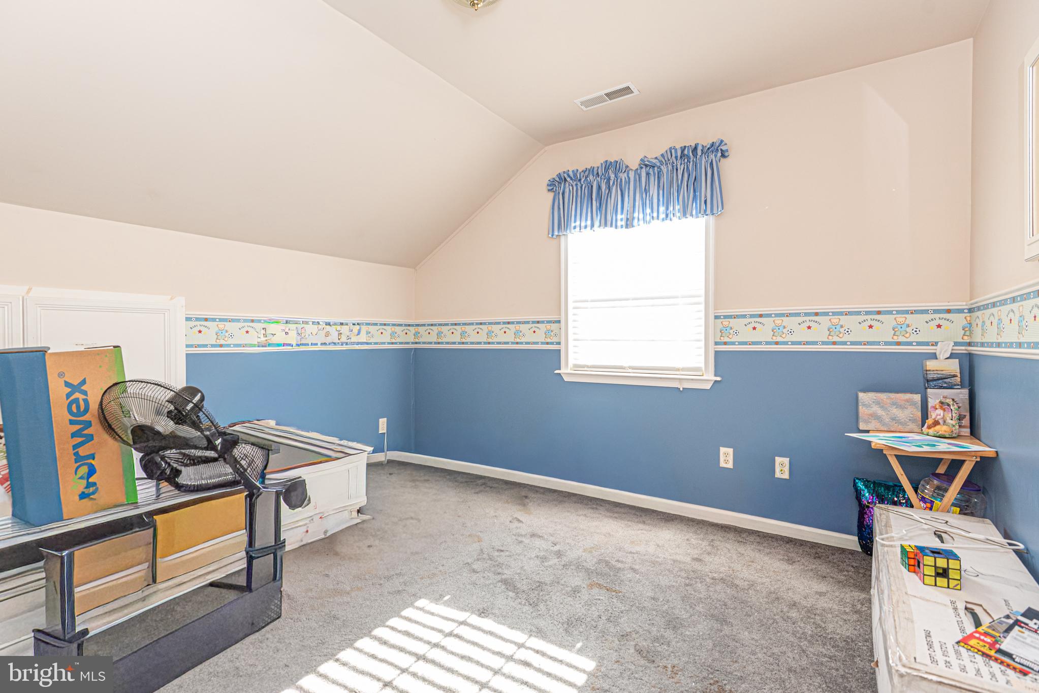 HARBOR POINTE - Residential