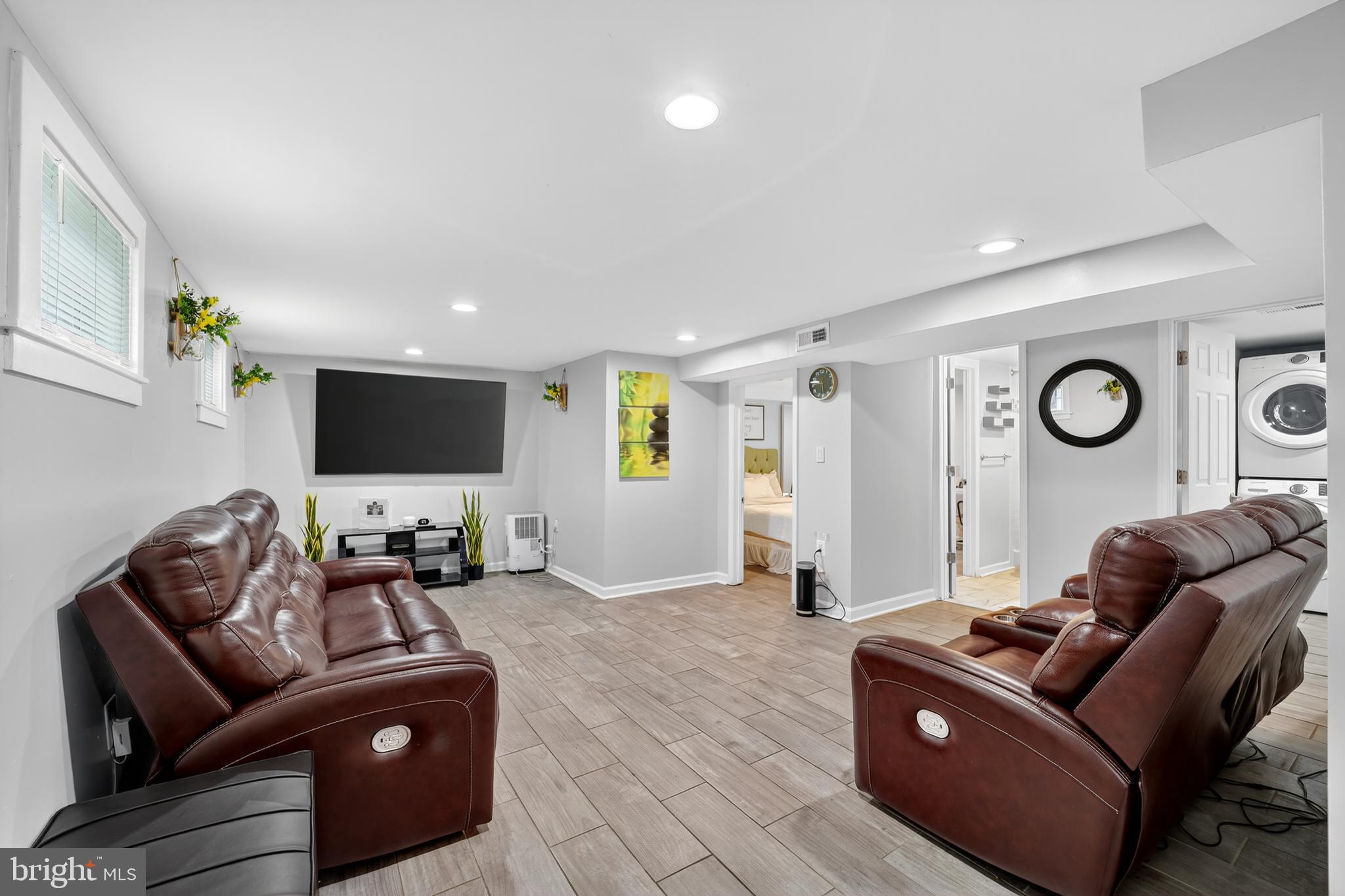 SYLVAN VISTA - Residential Lease