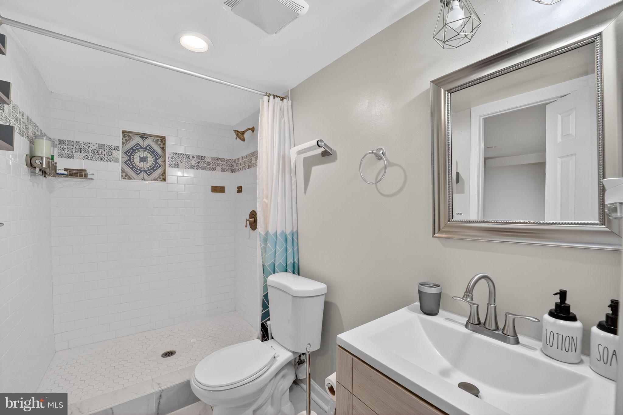 SYLVAN VISTA - Residential Lease