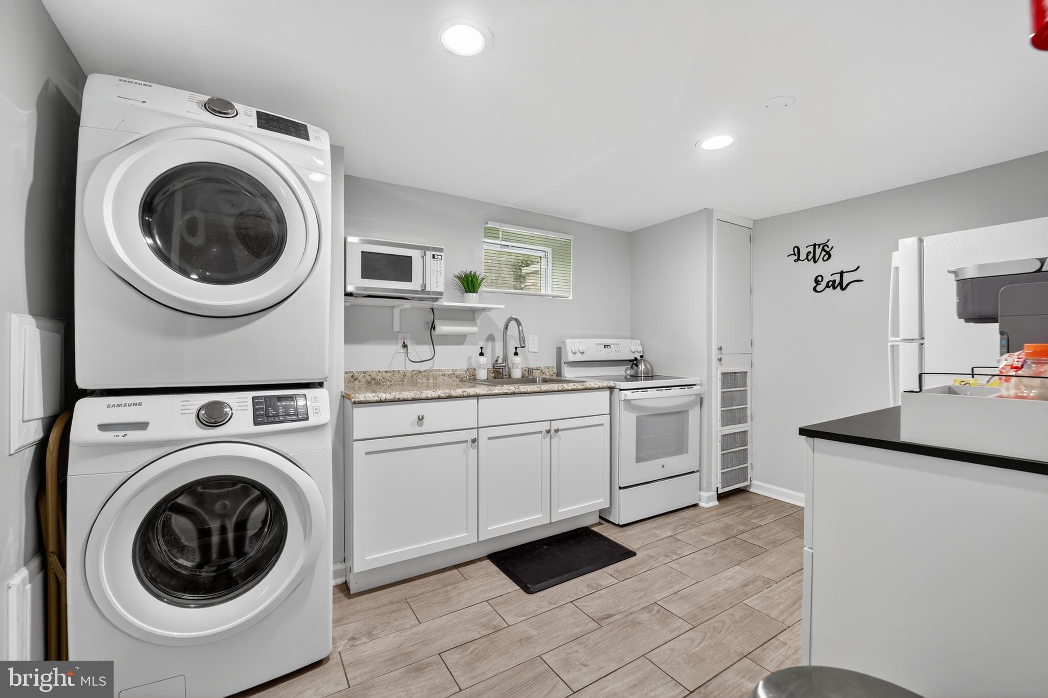 SYLVAN VISTA - Residential Lease