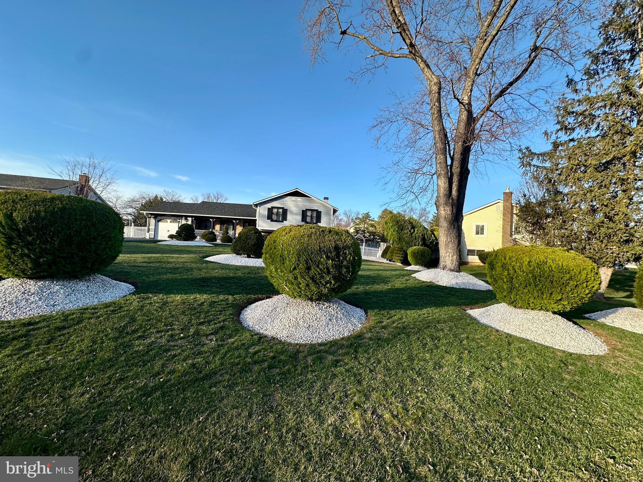 19405 WOOTTON AVENUE