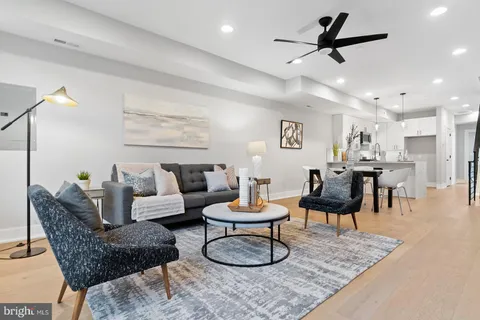 1812 E Moyamensing Avenue Unit B, Philadelphia, PA MLS: PAPH2452412