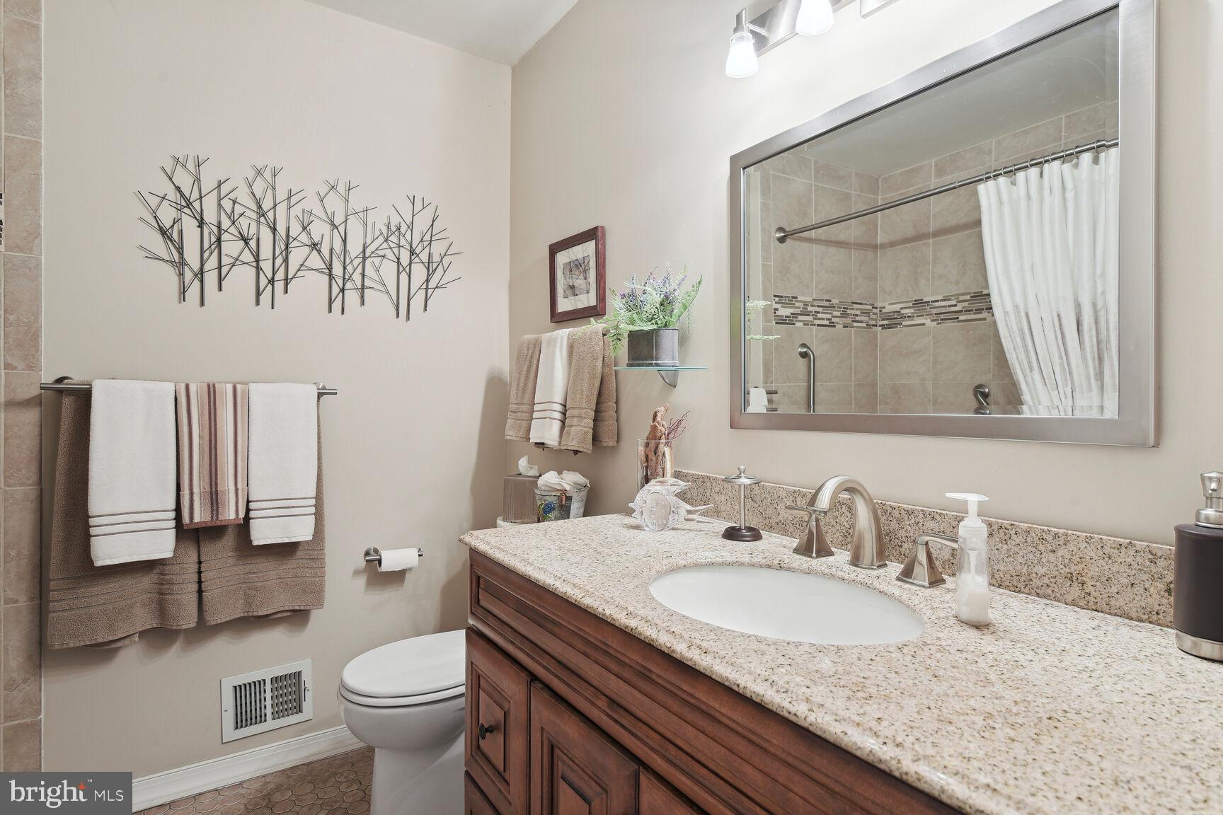 BEL PRE WOODS - Residential