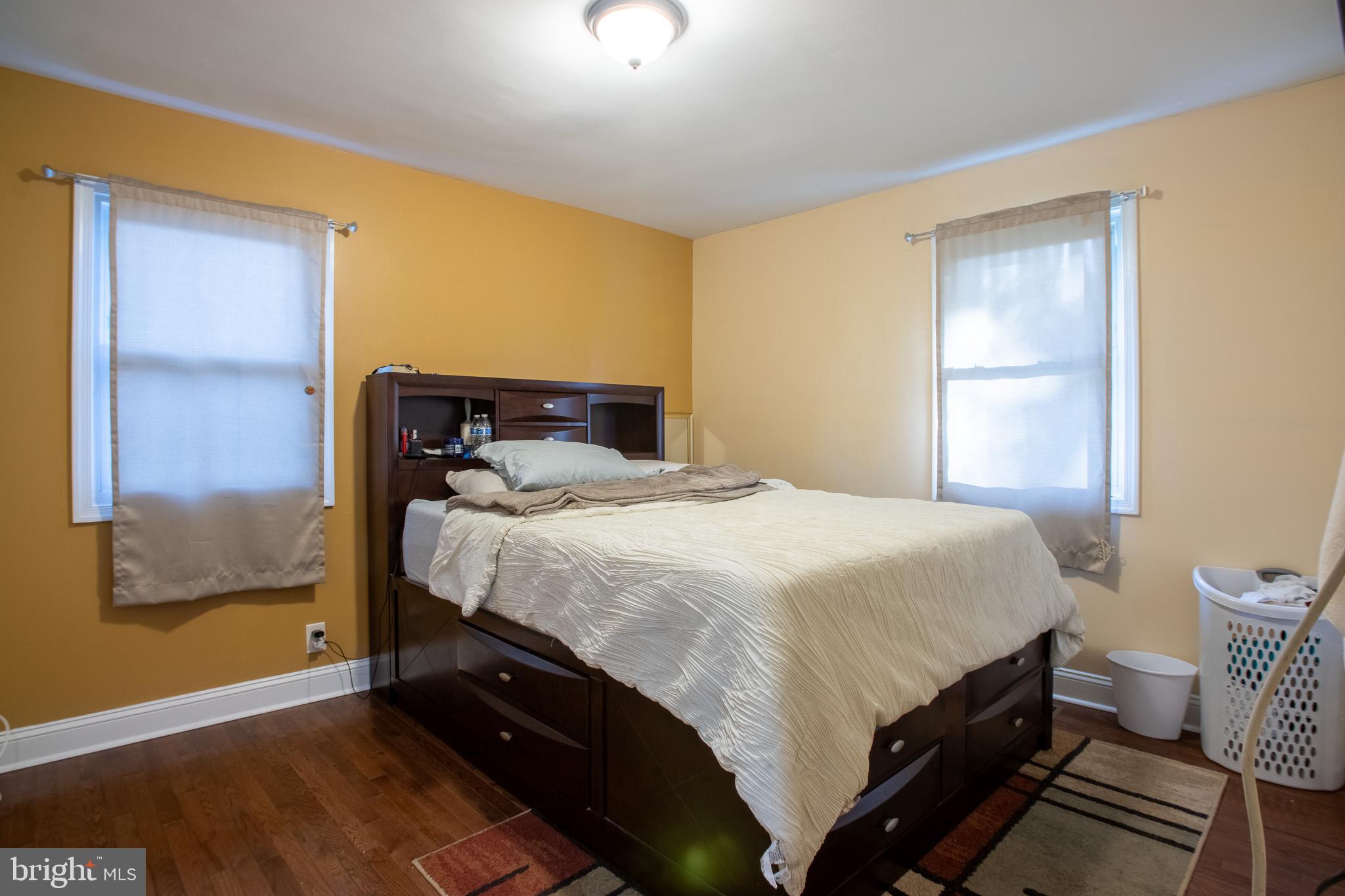 CHAPEL OAKS - Residential