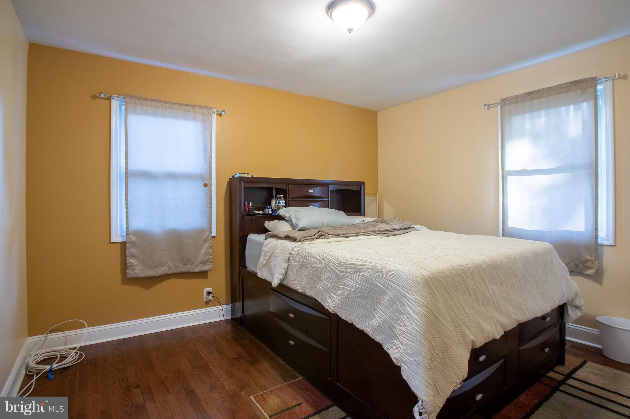 CHAPEL OAKS - Residential