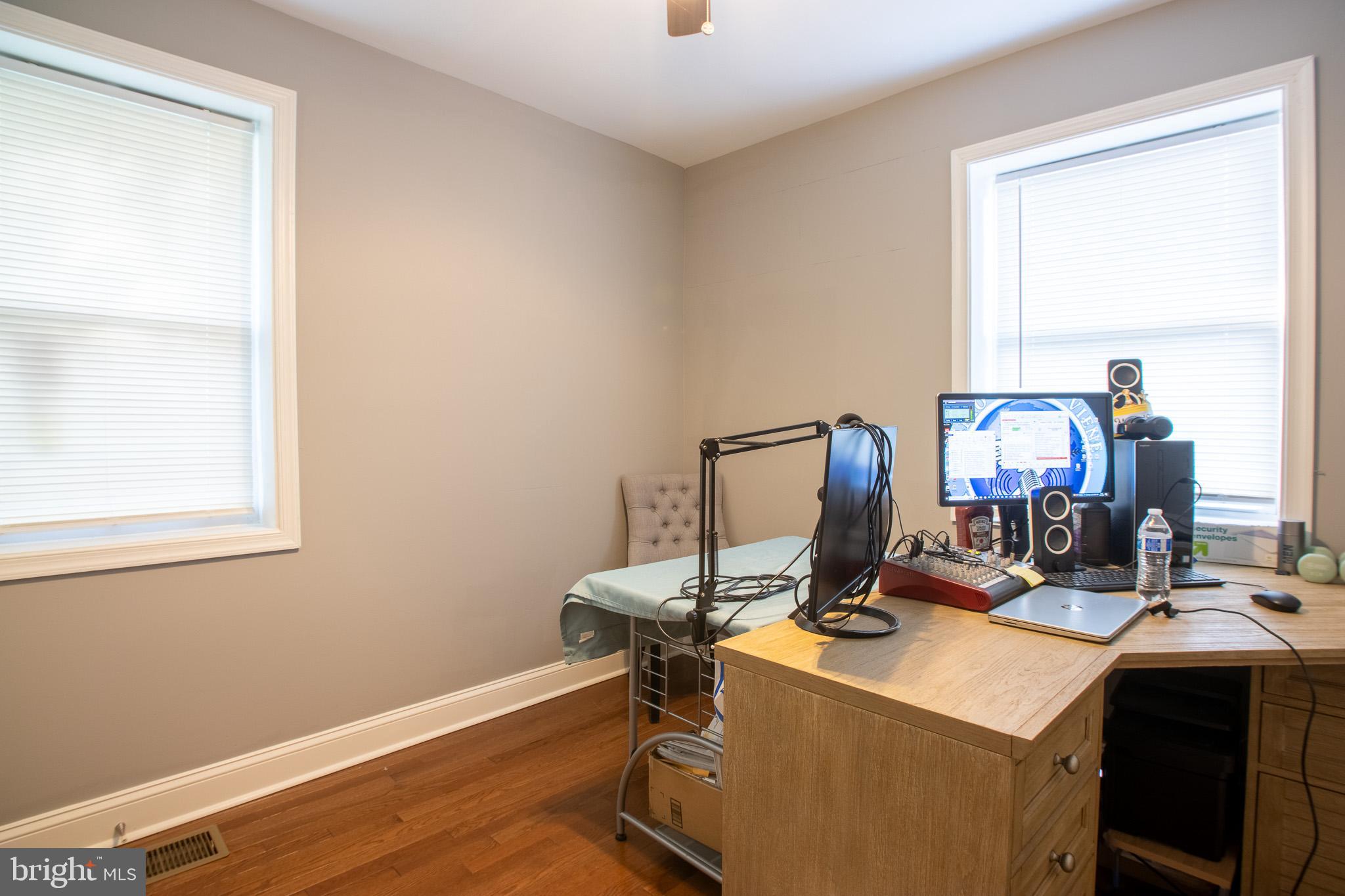 CHAPEL OAKS - Residential