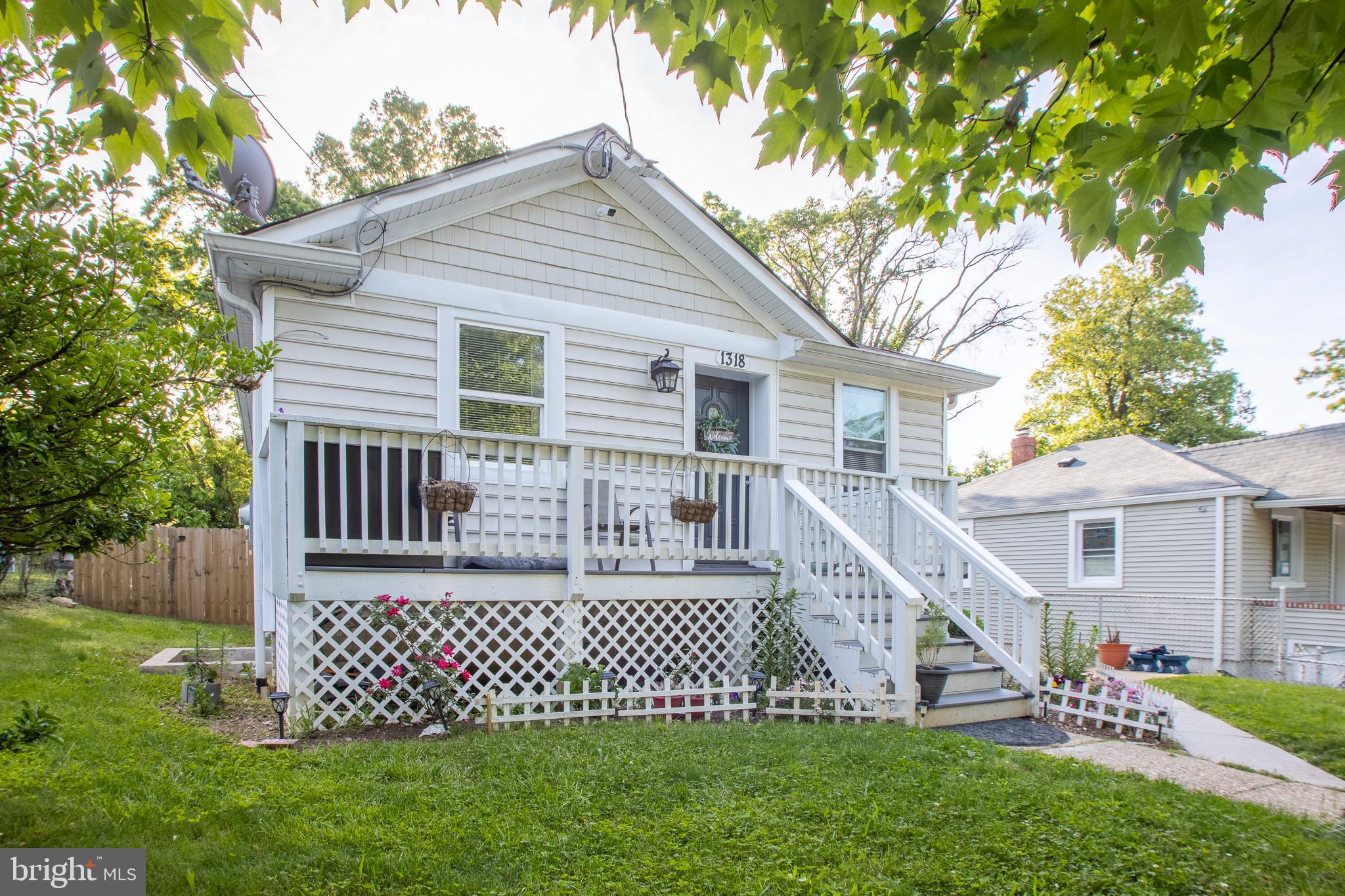 CHAPEL OAKS - Residential