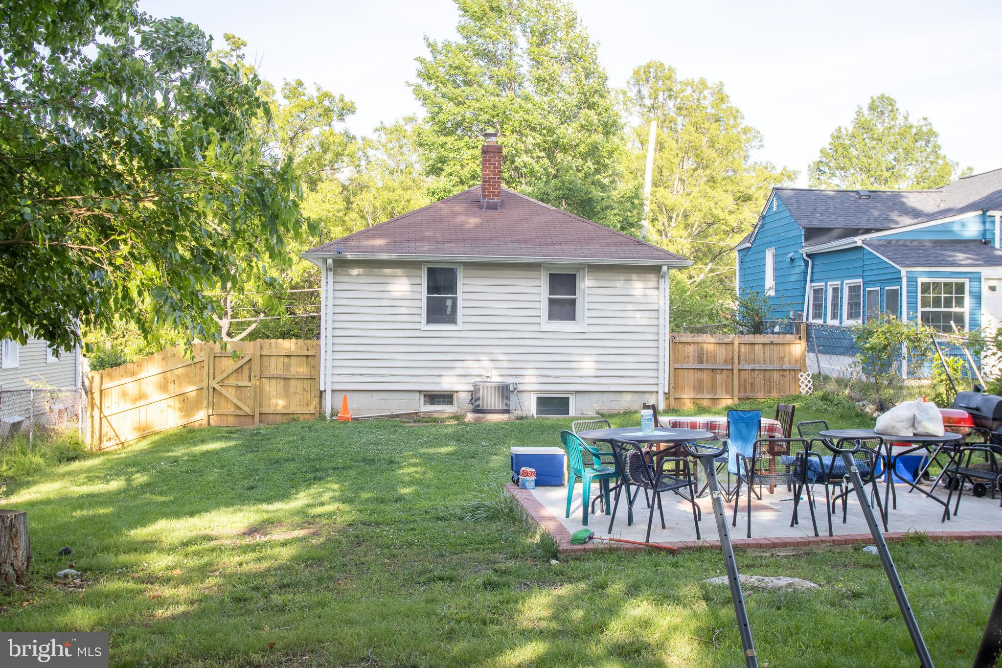 CHAPEL OAKS - Residential