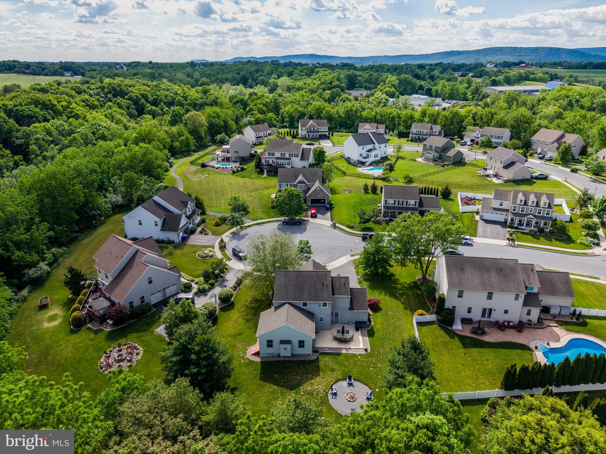 1805 BOXWOOD COVE