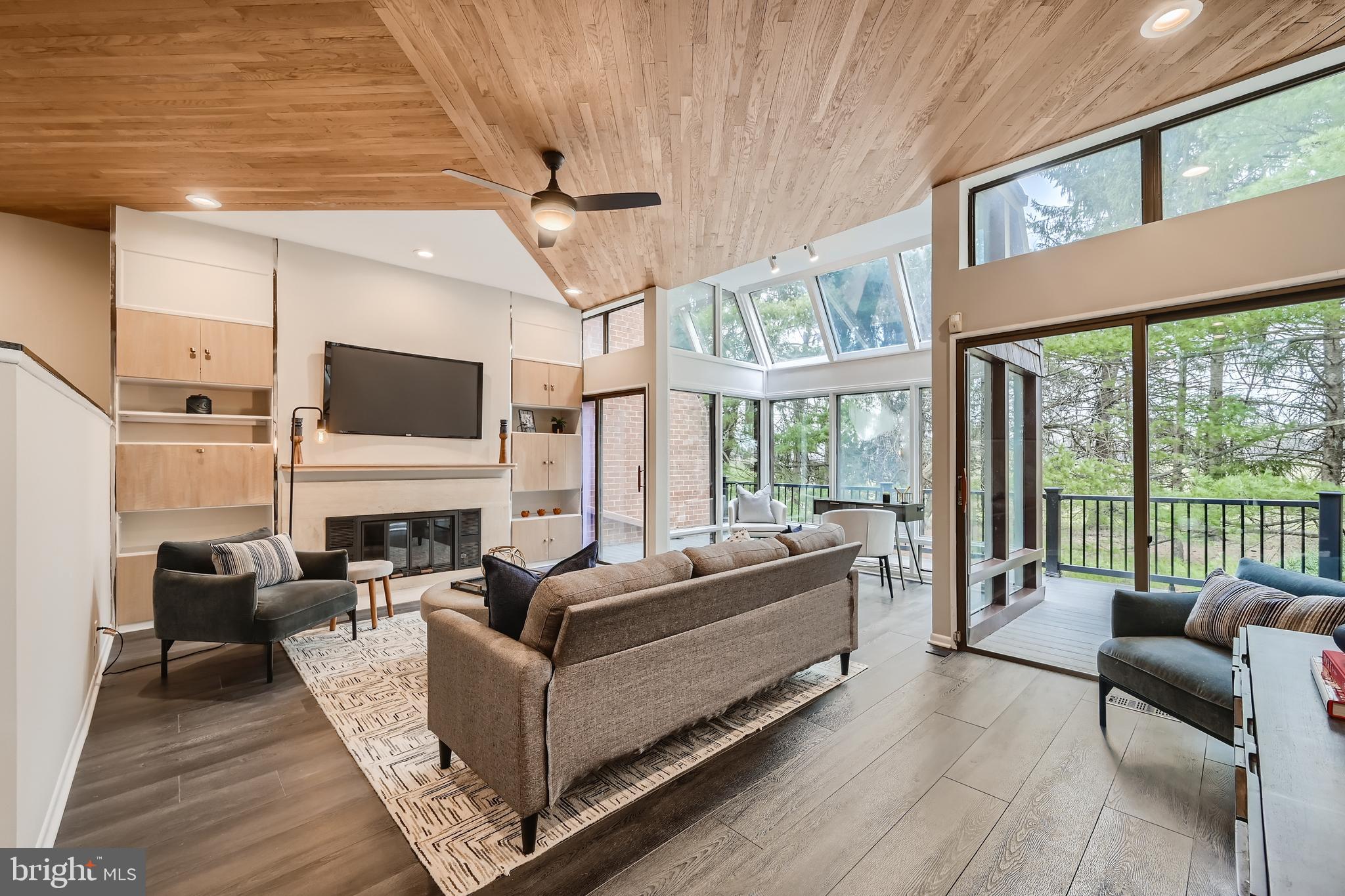 STEVENSON CROSSING - Residential