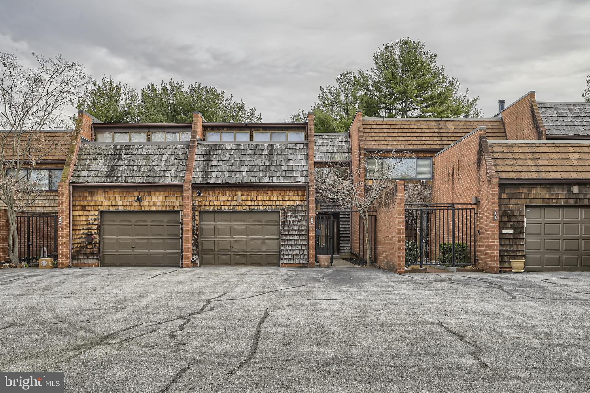 STEVENSON CROSSING - Residential