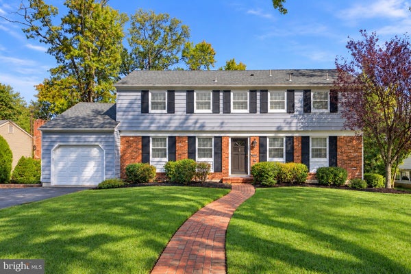 1713 LARK LN, CHERRY HILL, NJ 08003 - Image 38203d45eca2db8fbfd4a8a86ce3f44e/66046235