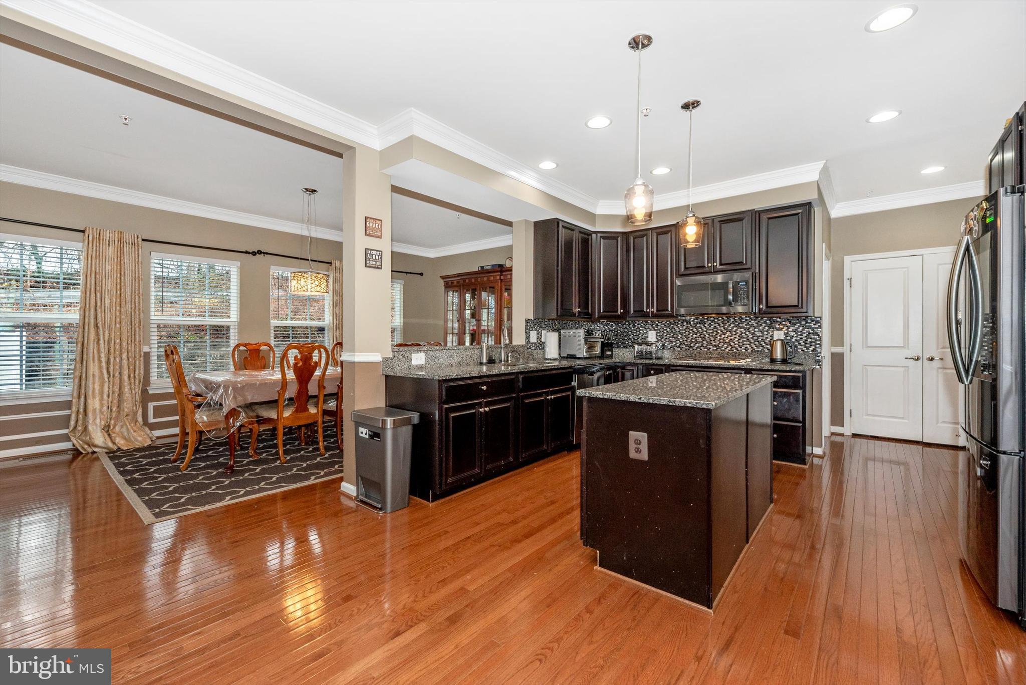 CANNON BLUFF - Residential