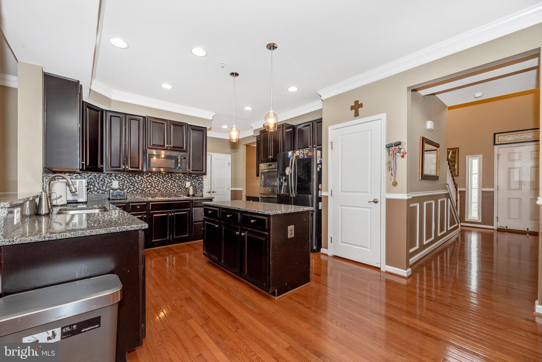 CANNON BLUFF - Residential