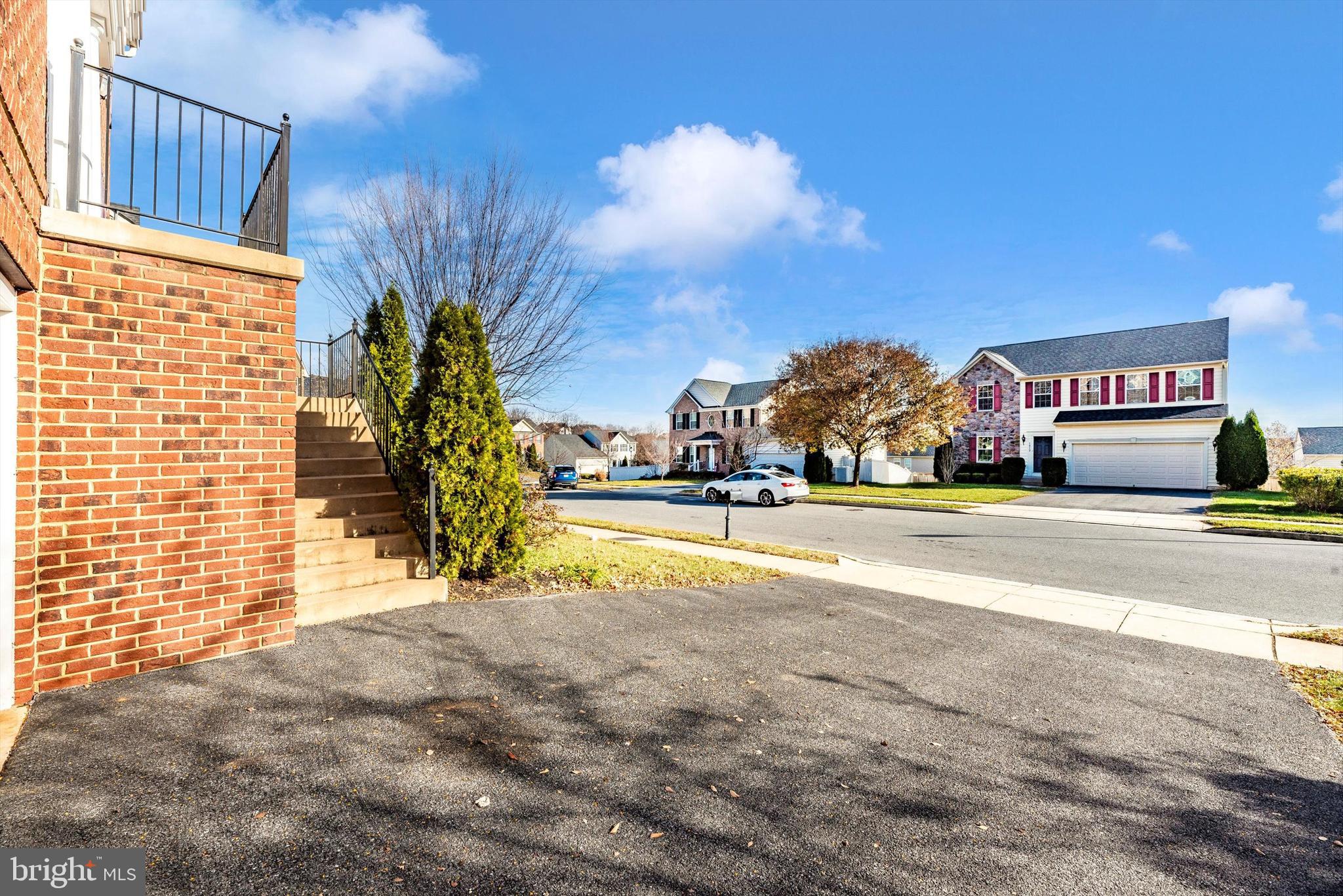 CANNON BLUFF - Residential