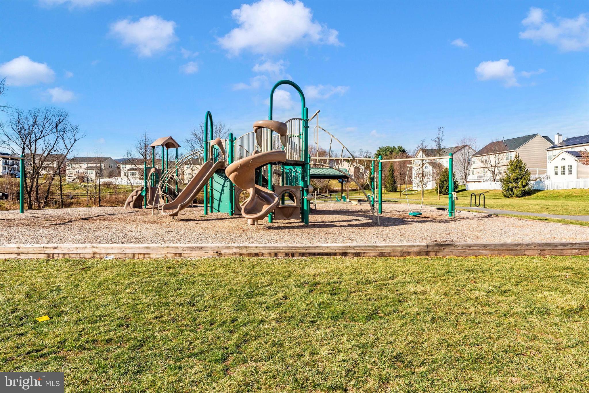 CANNON BLUFF - Residential