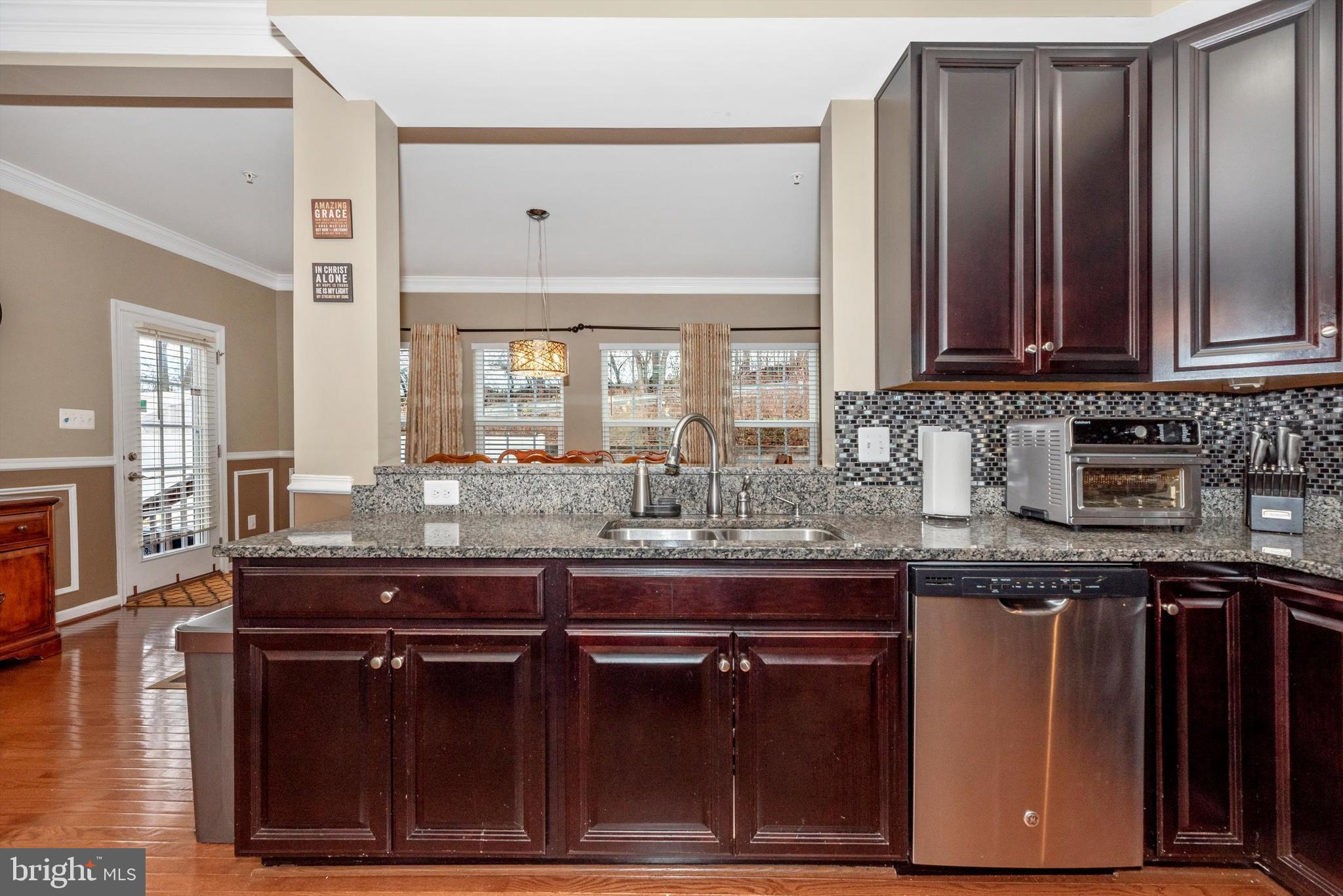 CANNON BLUFF - Residential