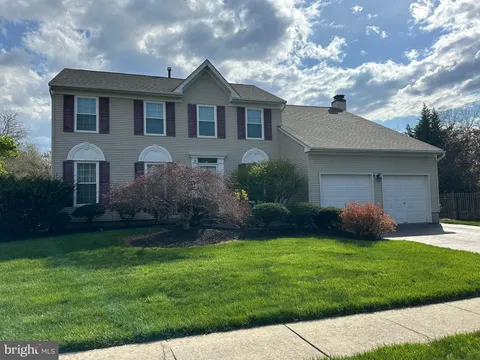 216 Ivanhoe Drive, Robbinsville, NJ MLS: NJME2058710