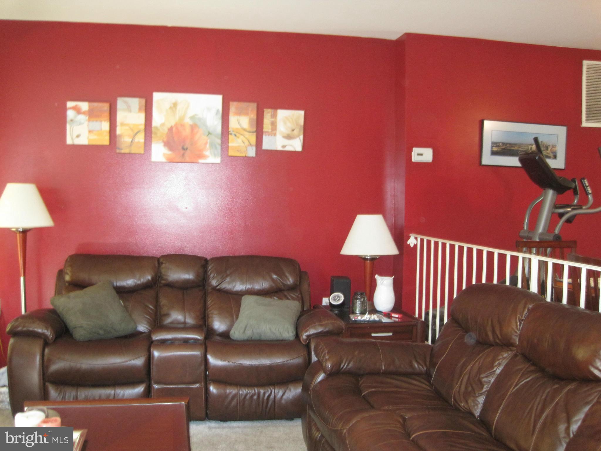 LAKE RIDGE - Residential Lease