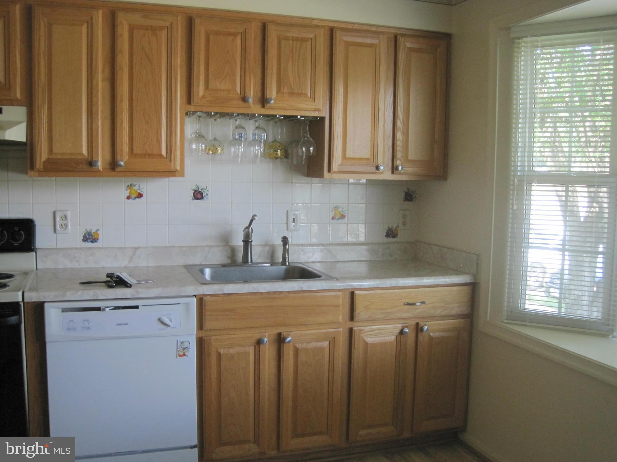 LAKE RIDGE - Residential Lease