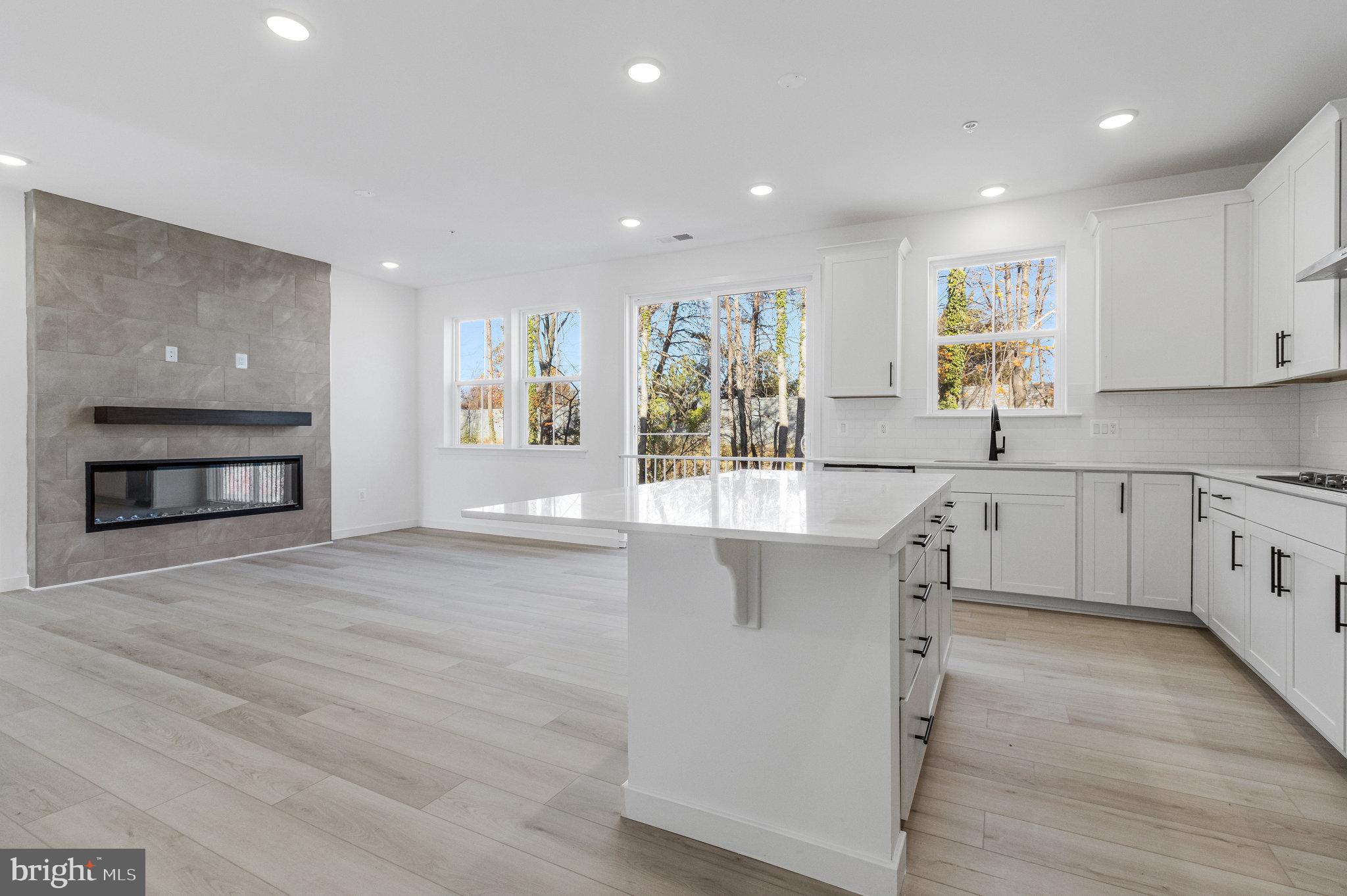 ENCLAVE AT ARUNDEL HILLS - Residential