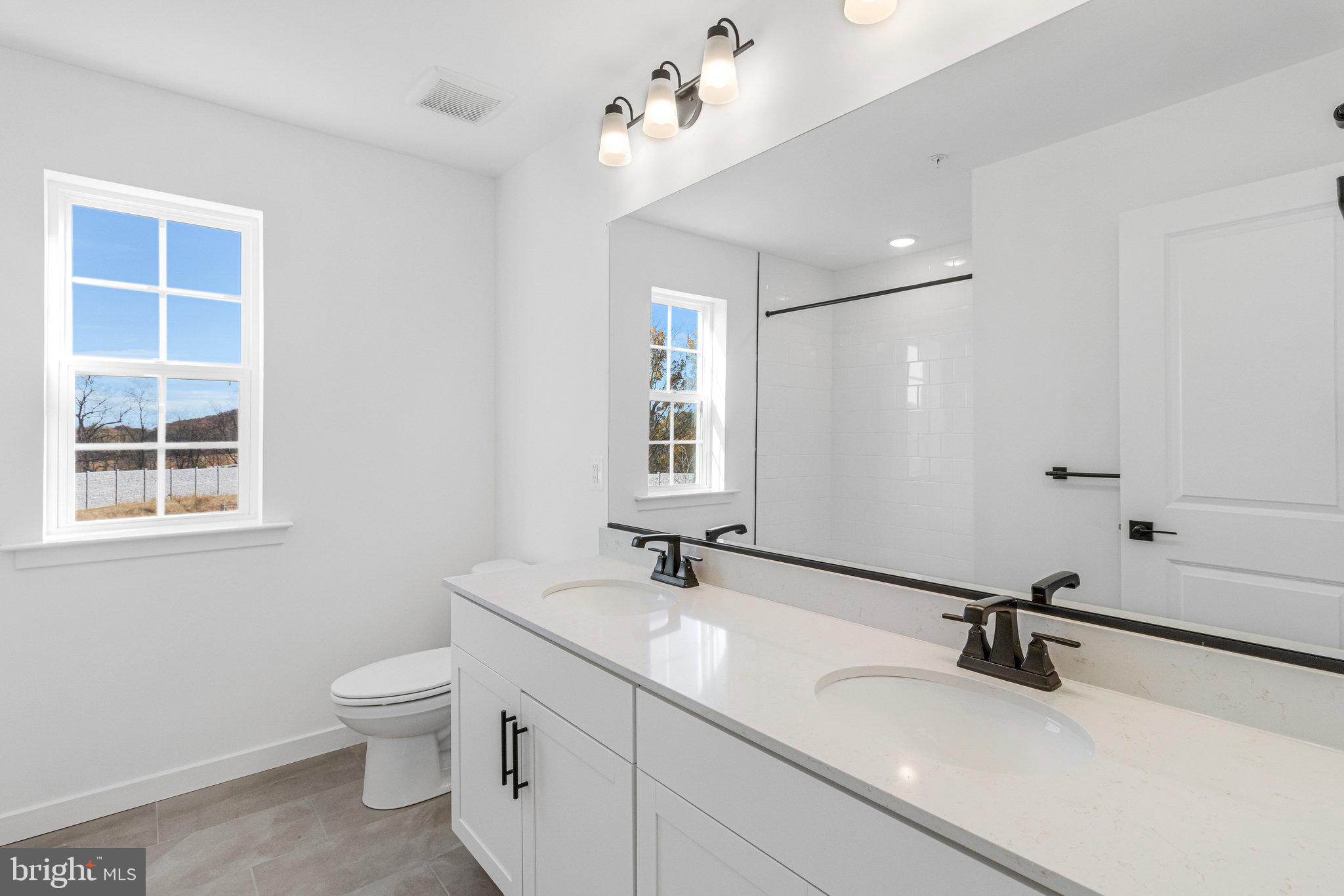 ENCLAVE AT ARUNDEL HILLS - Residential