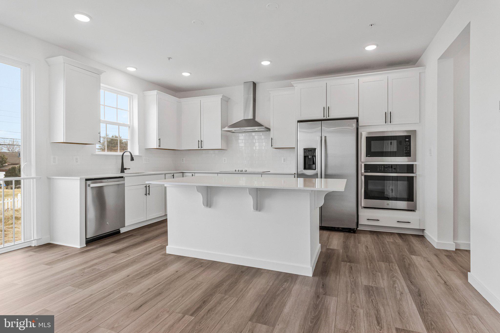 ENCLAVE AT ARUNDEL HILLS - Residential