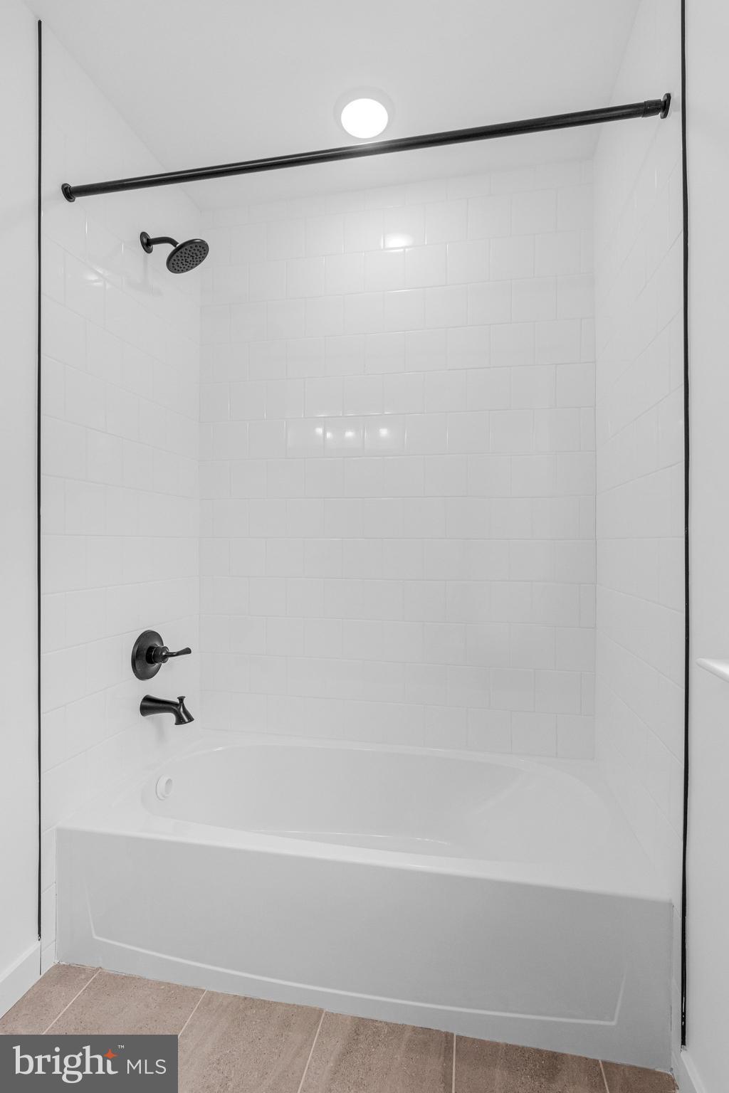 ENCLAVE AT ARUNDEL HILLS - Residential