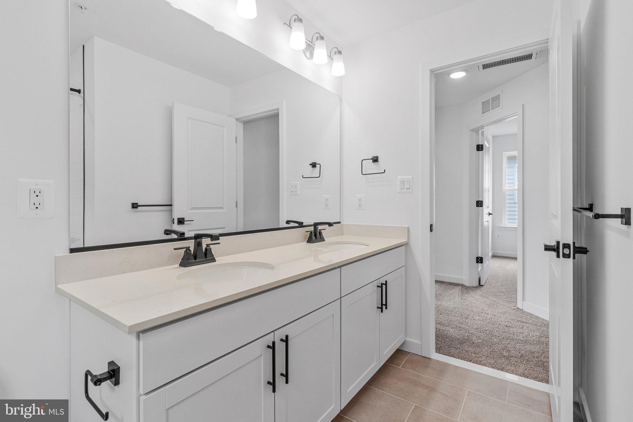 ENCLAVE AT ARUNDEL HILLS - Residential