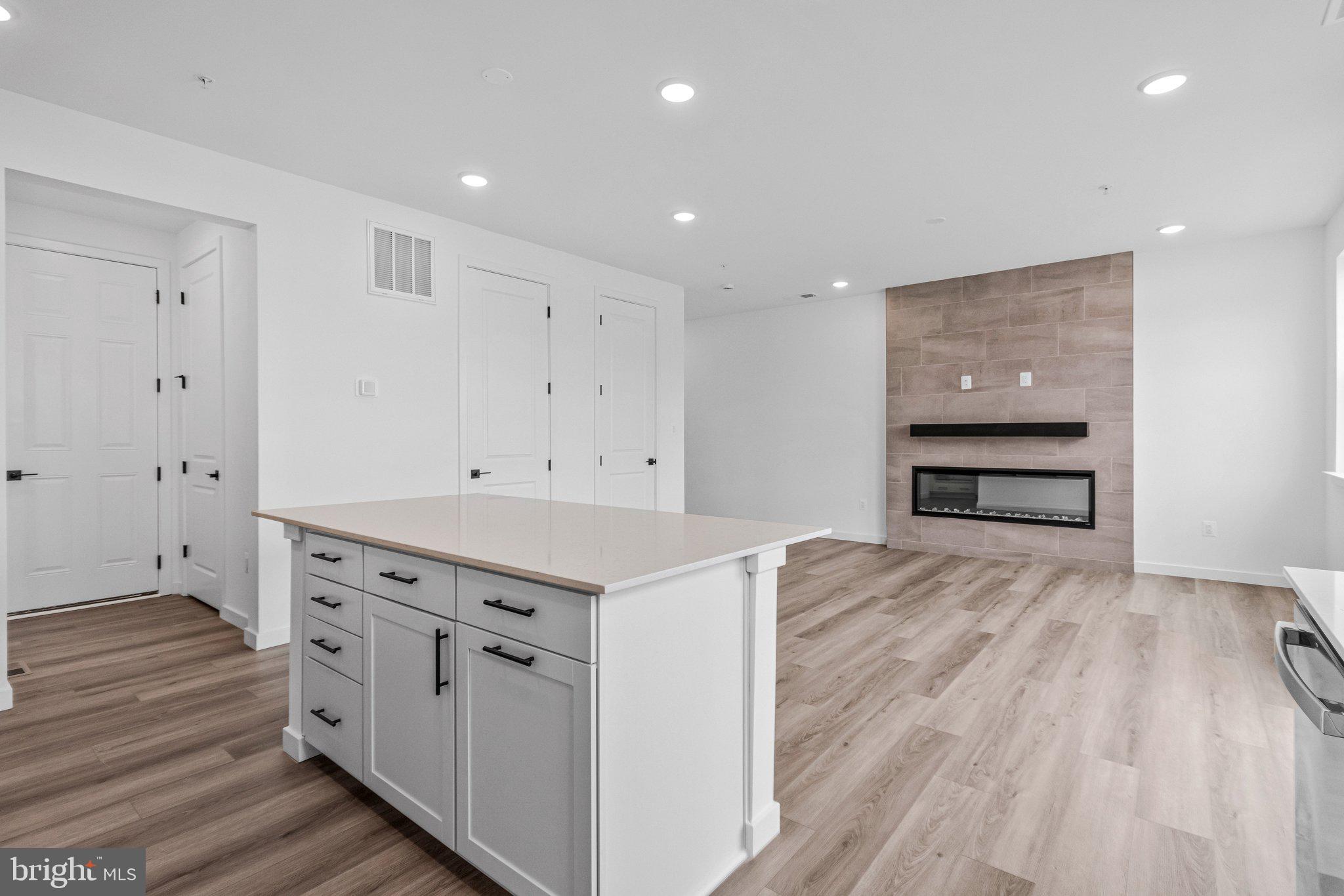 ENCLAVE AT ARUNDEL HILLS - Residential