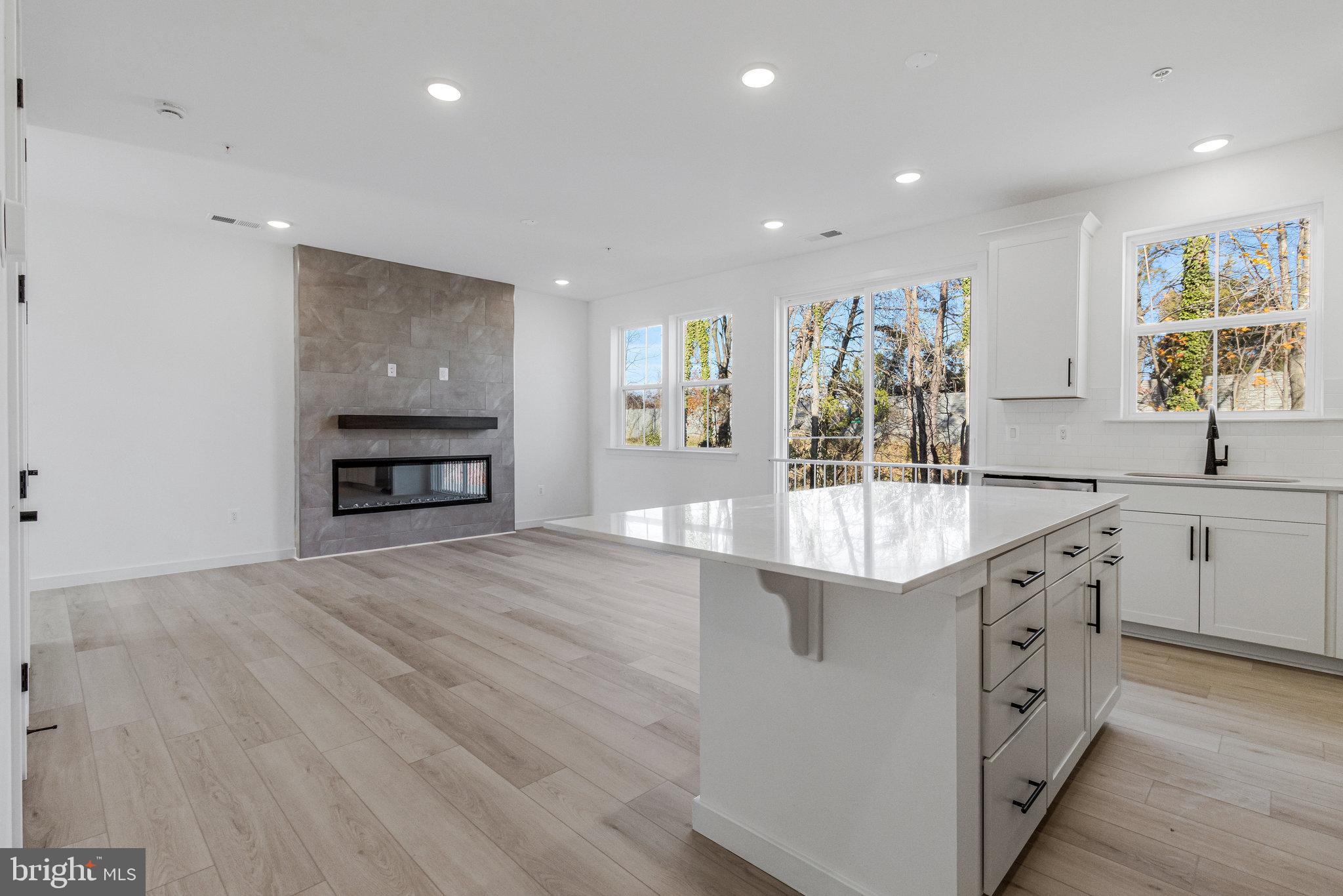 ENCLAVE AT ARUNDEL HILLS - Residential