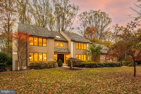 10 CARRIAGE PATH CHADDS FORD PA 19317