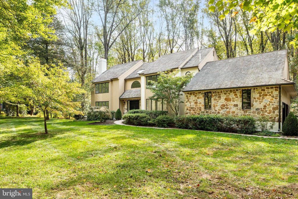 Photo of 10 Carriage Path, CHADDS FORD, PA 19317 (MLS # PADE2102316)