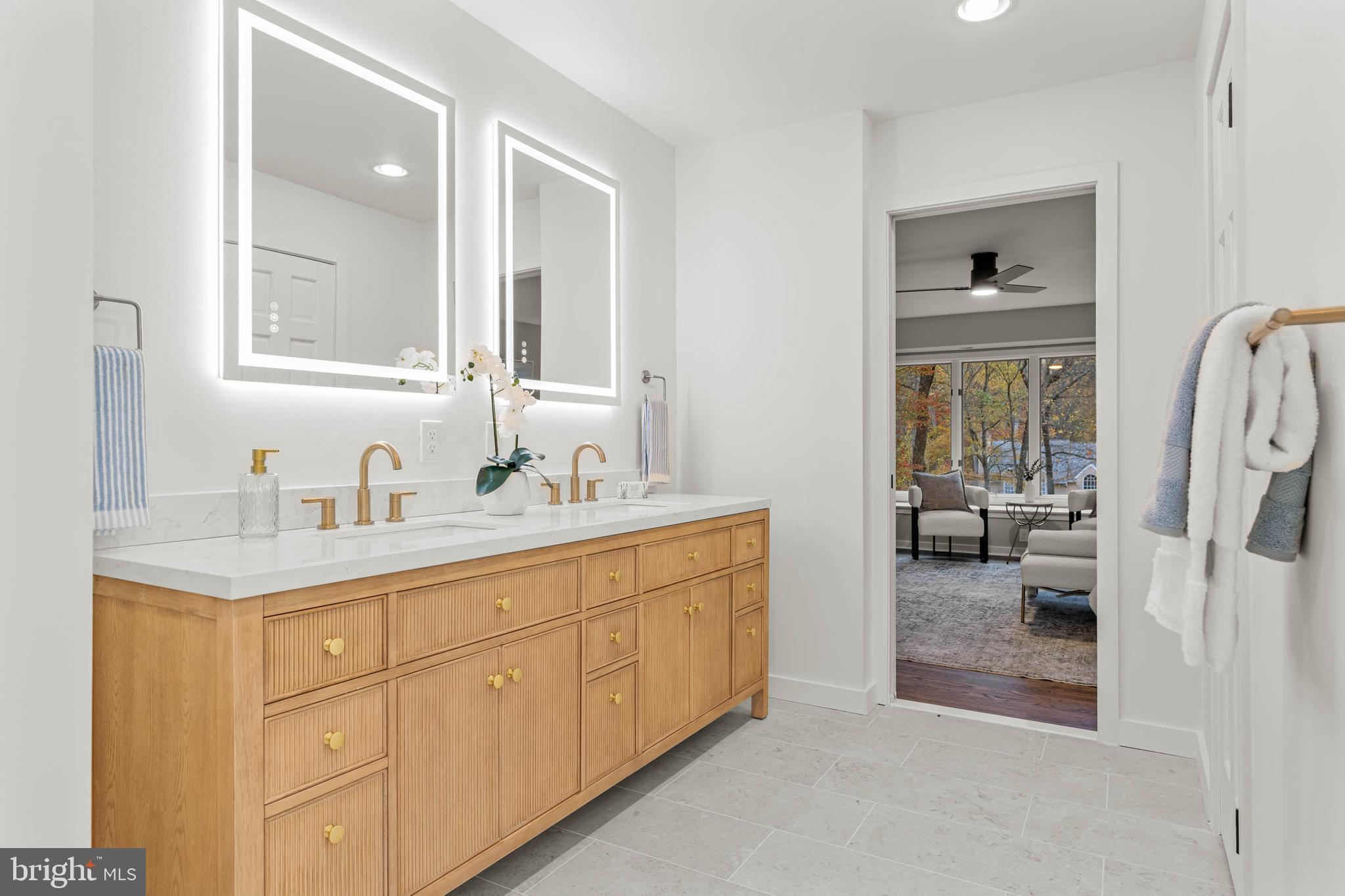 WATERFORD - Residential