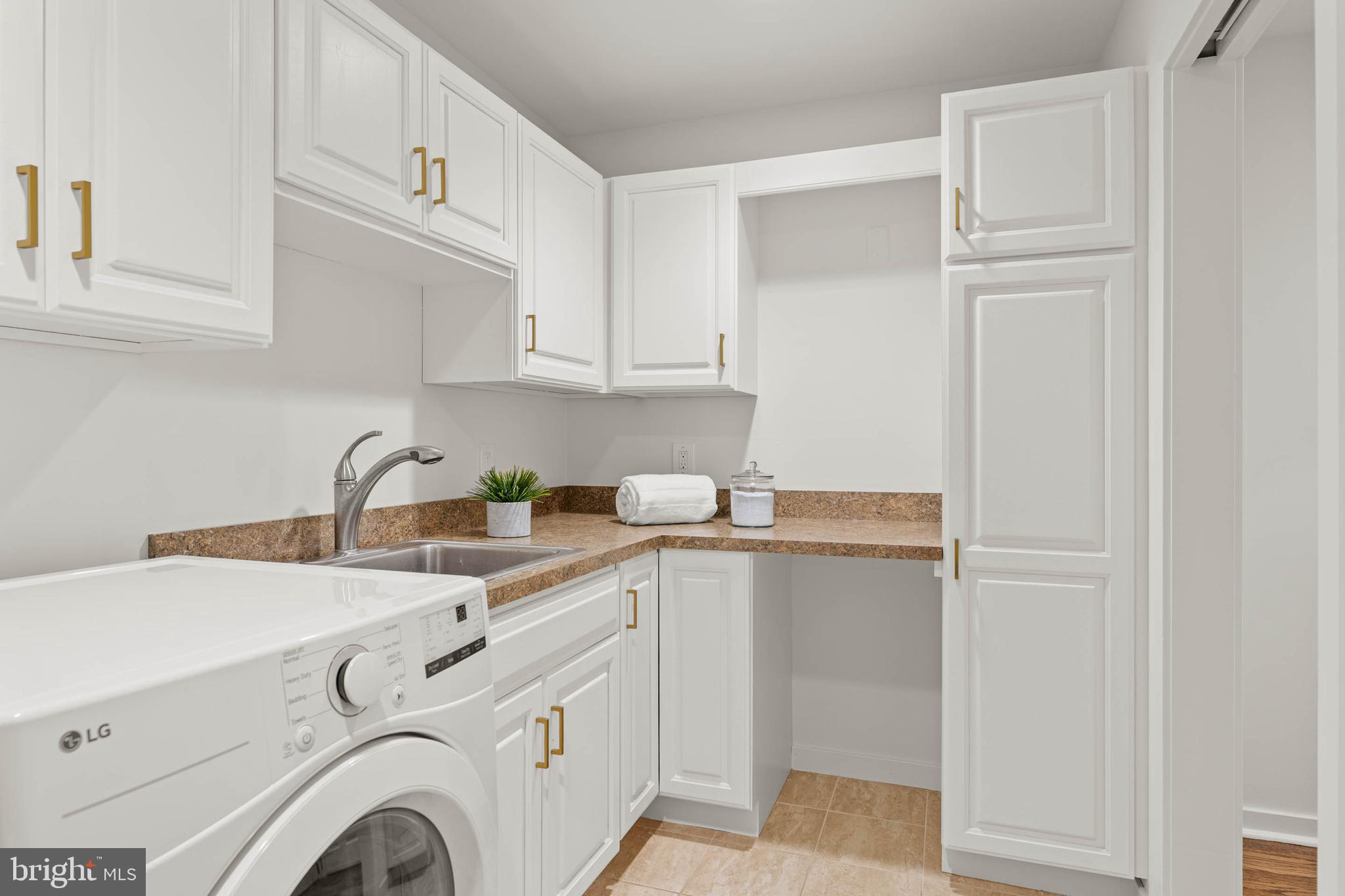 WATERFORD - Residential