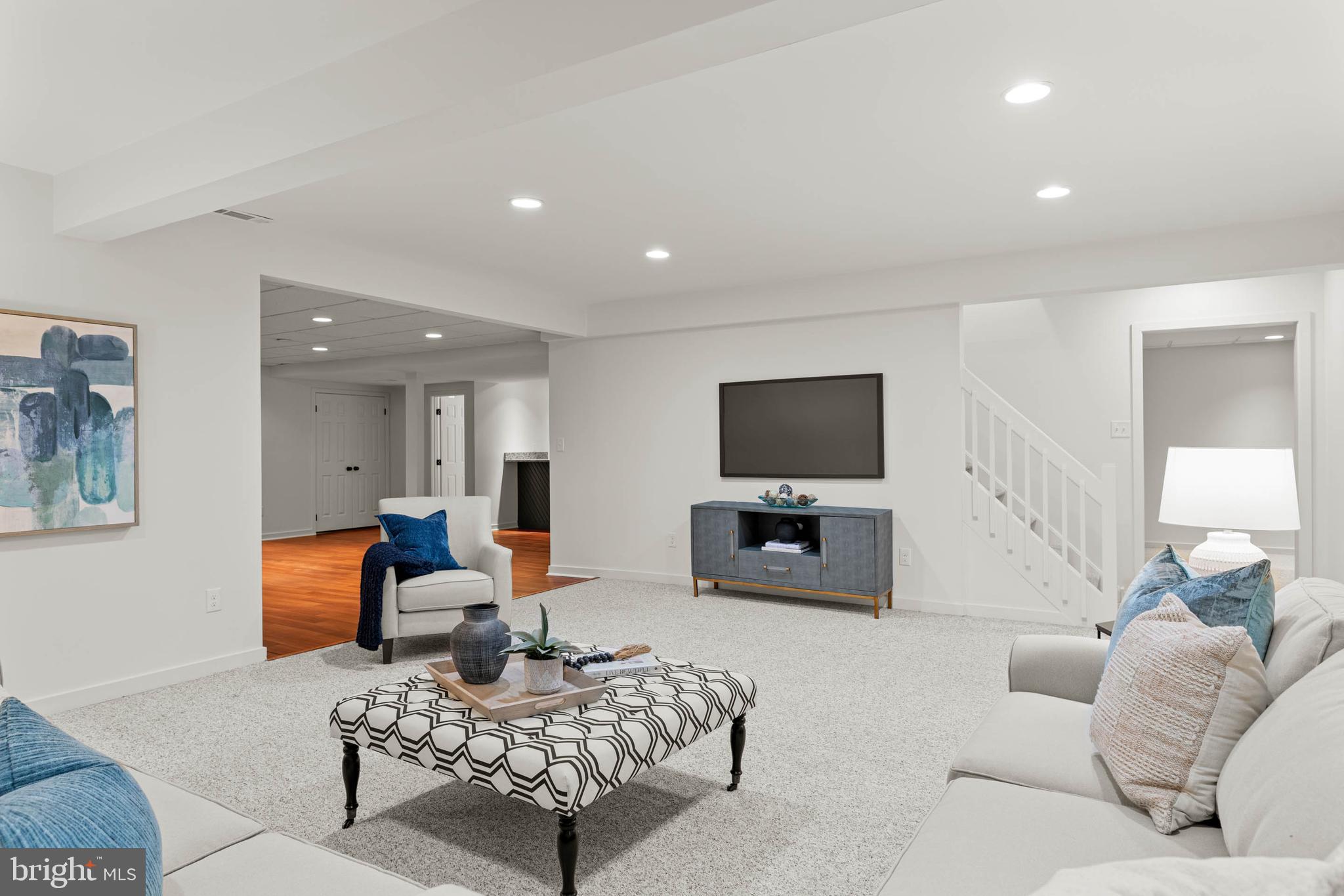 WATERFORD - Residential