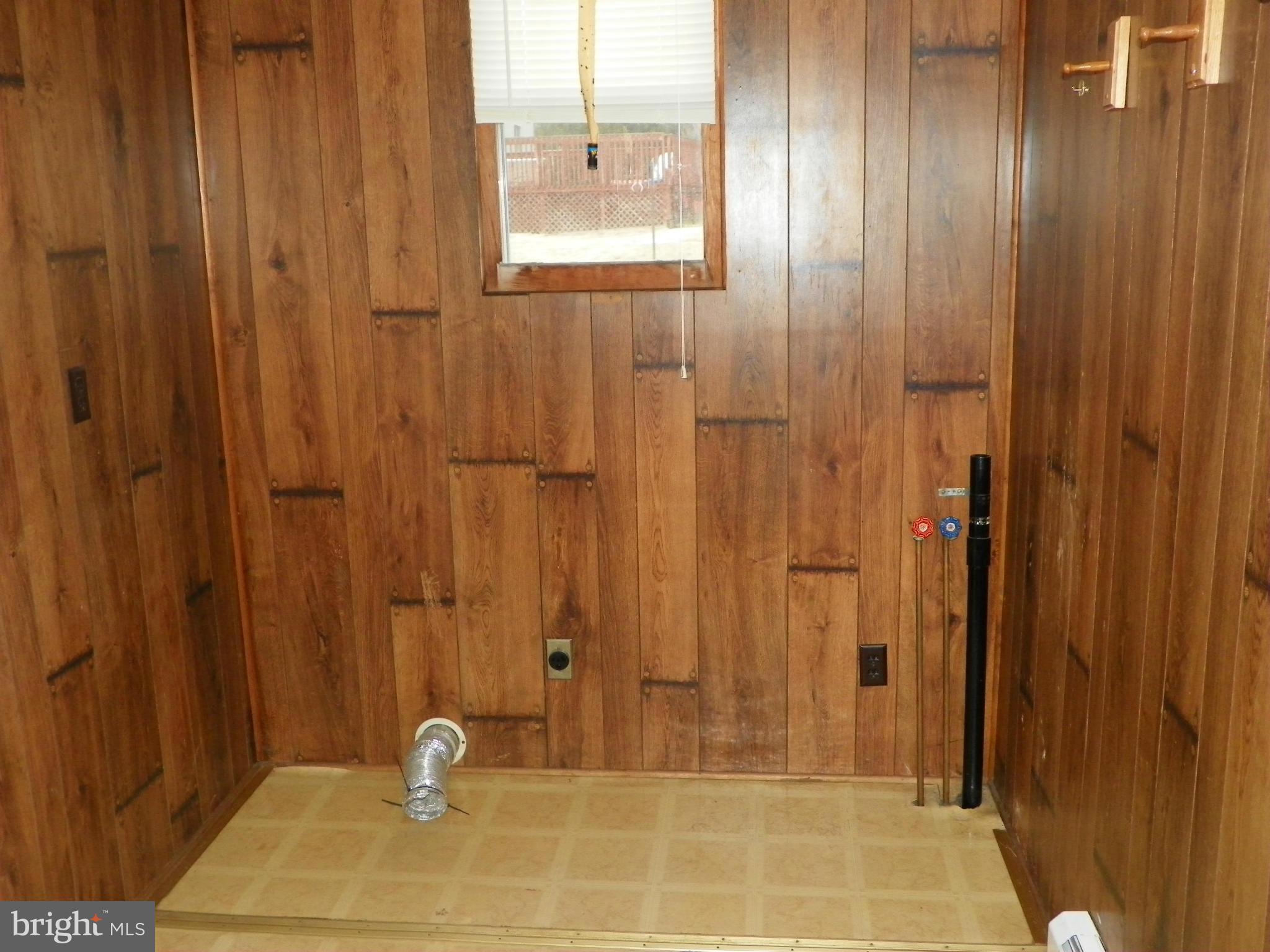 BOWMANS - Residential