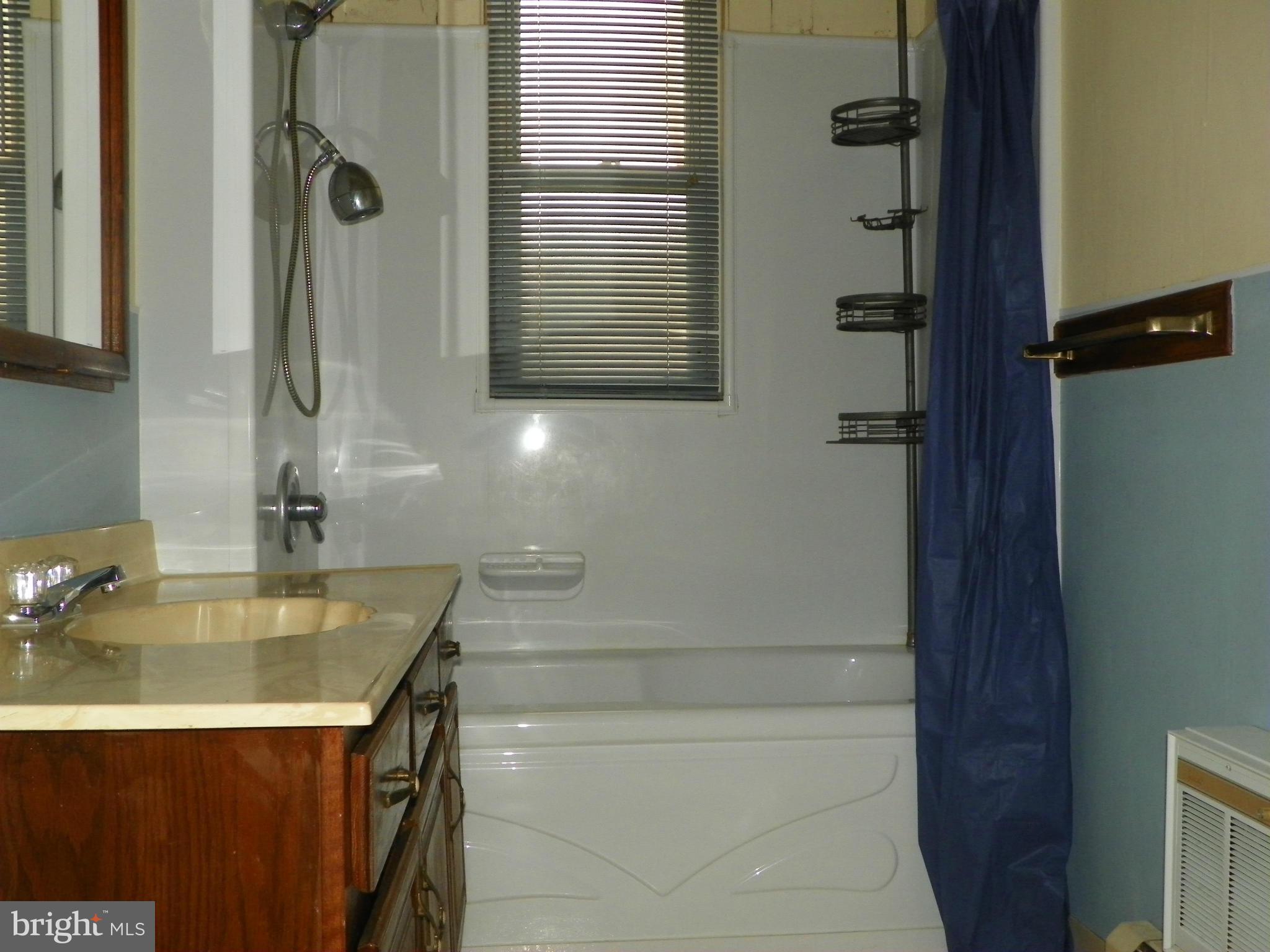 BOWMANS - Residential