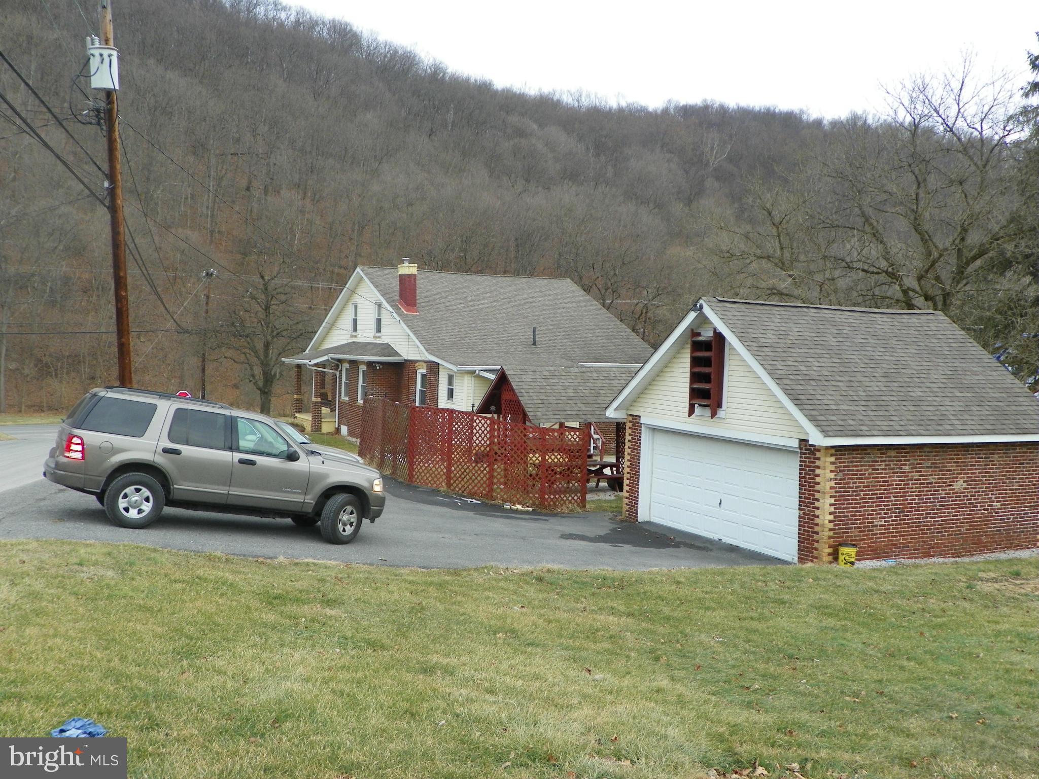 BOWMANS - Residential