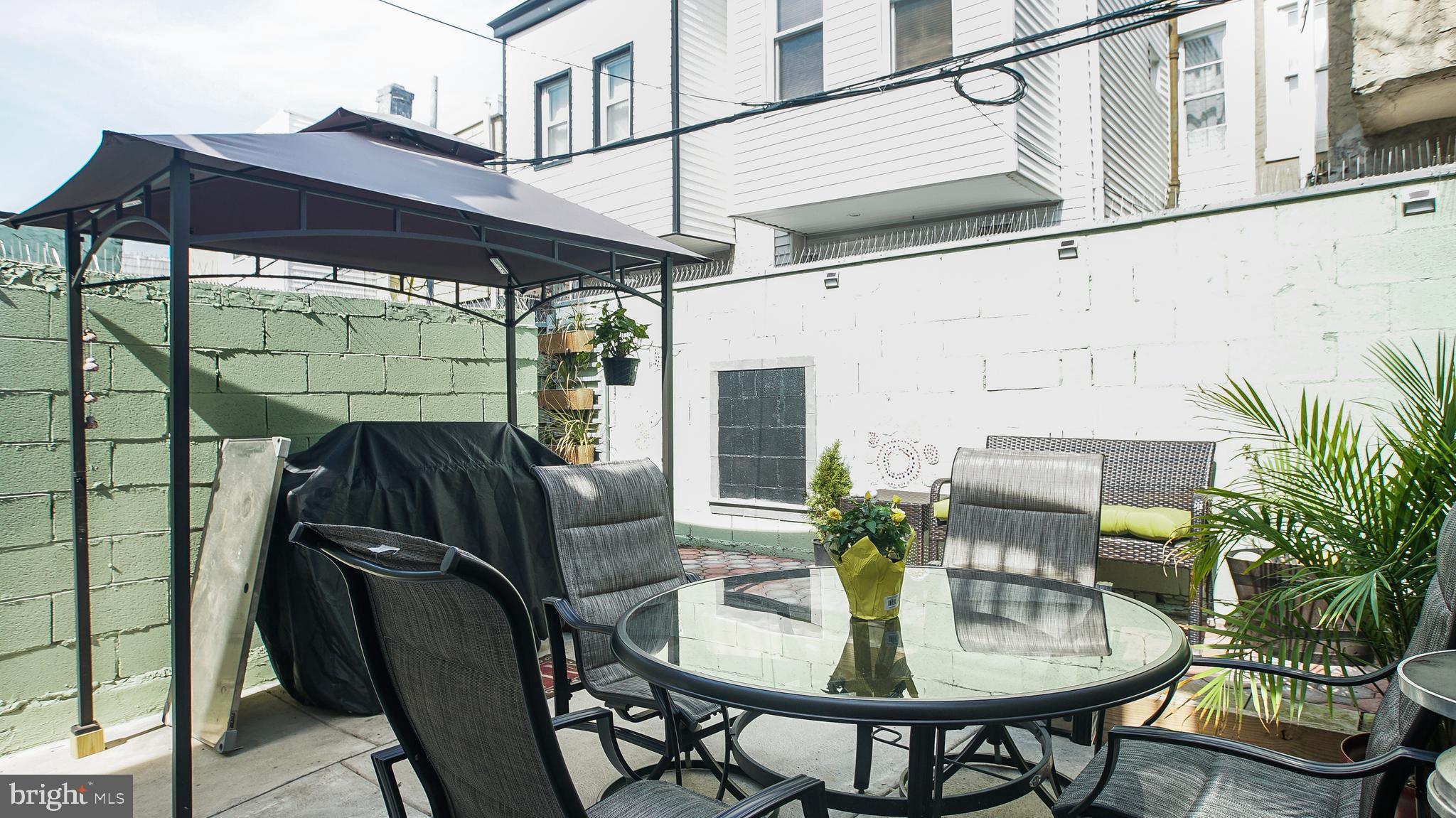 PHILADELPHIA (SOUTH) - Residential